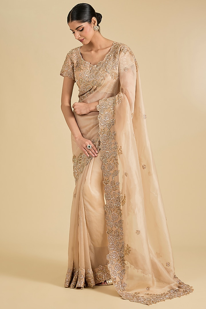 Beige Organza Cutdana Work Reception Saree Set by Surbhi Shah at Pernia's Pop Up Shop