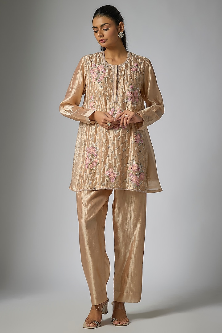 Champagne Kora Silk Floral Jaal Work Tunic Set by Surbhi Shah at Pernia's Pop Up Shop