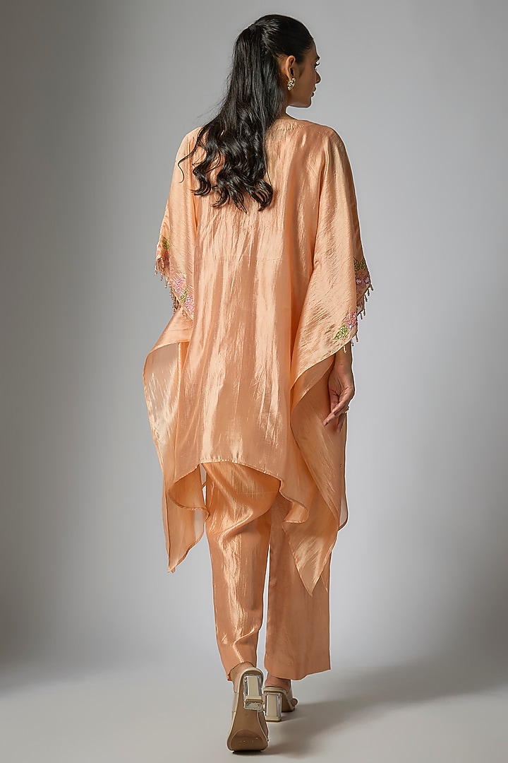 Peach Kora Silk Resham & Sequins Work Kaftan Set by Surbhi Shah at Pernia's Pop Up Shop