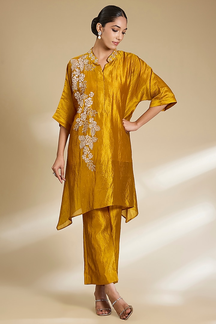 Mustard Yellow Kora Silk Sequins Embroidered Kurta Set by SURBHI SHAH at Pernia's Pop Up Shop
