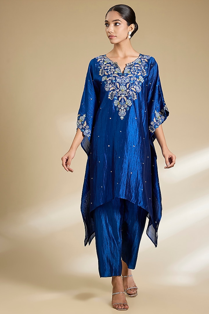 Blue Kora Silk Sequins Embroidered Kurta Set by SURBHI SHAH at Pernia's Pop Up Shop