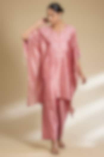 Old Rose Kora Silk Sequins Embroidered Kurta Set by SURBHI SHAH at Pernia's Pop Up Shop