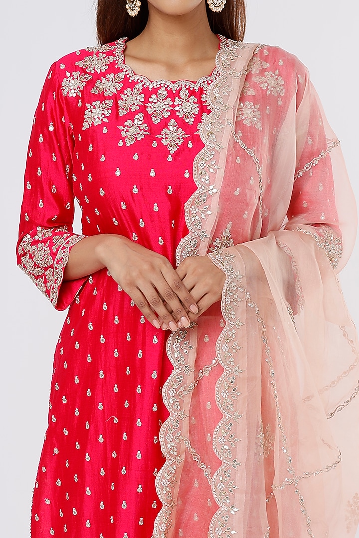 Strawberry Pink Embroidered Kurta Set by SURBHI SHAH at Pernia's Pop Up Shop