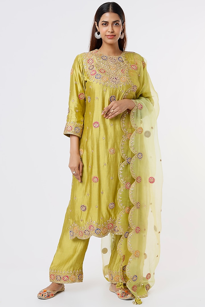 Lime Green Embroidered Kurta Set by SURBHI SHAH at Pernia's Pop Up Shop
