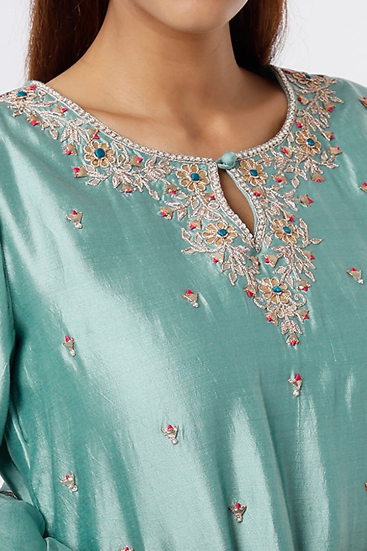Steel Blue Embroidered Kurta Set by SURBHI SHAH at Pernia's Pop Up Shop