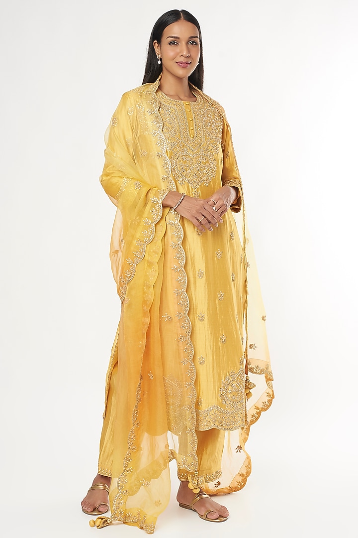 Light Yellow Embroidered Kurta Set by SURBHI SHAH at Pernia's Pop Up Shop