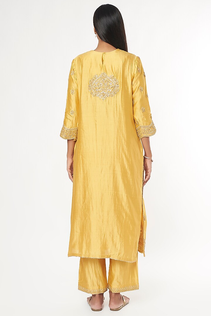 Light Yellow Embroidered Kurta Set by SURBHI SHAH at Pernia's Pop Up Shop