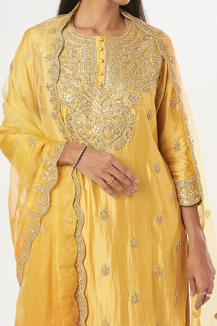 Light Yellow Embroidered Kurta Set by SURBHI SHAH at Pernia's Pop Up Shop