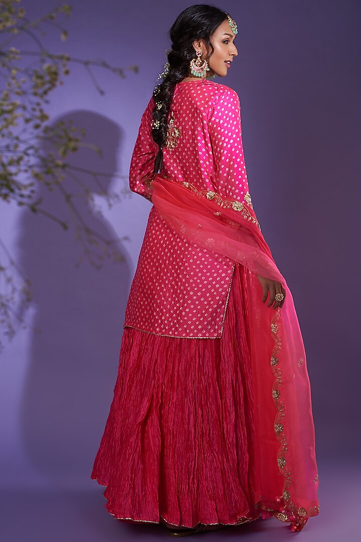 Hot Pink Embroidered Kurta Set by SURBHI SHAH at Pernia's Pop Up Shop