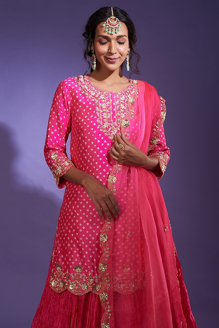 Hot Pink Embroidered Kurta Set by SURBHI SHAH at Pernia's Pop Up Shop
