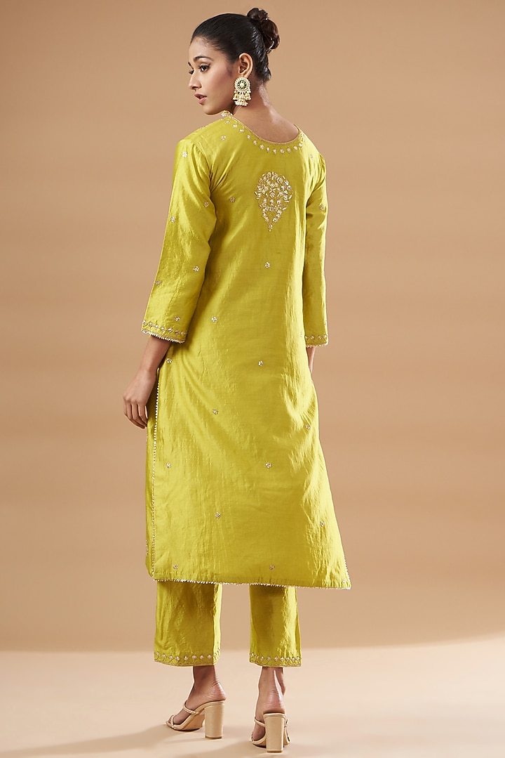 Lime Pure Spun Silk Embroidered Kurta Set by SURBHI SHAH at Pernia's Pop Up Shop