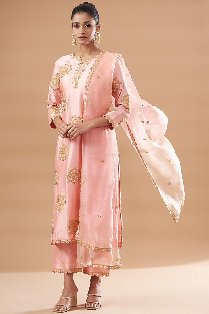 Blush Pink Pure Spun Silk Embroidered Kurta Set by SURBHI SHAH at Pernia's Pop Up Shop
