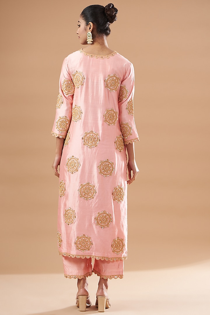 Blush Pink Pure Spun Silk Embroidered Kurta Set by SURBHI SHAH at Pernia's Pop Up Shop