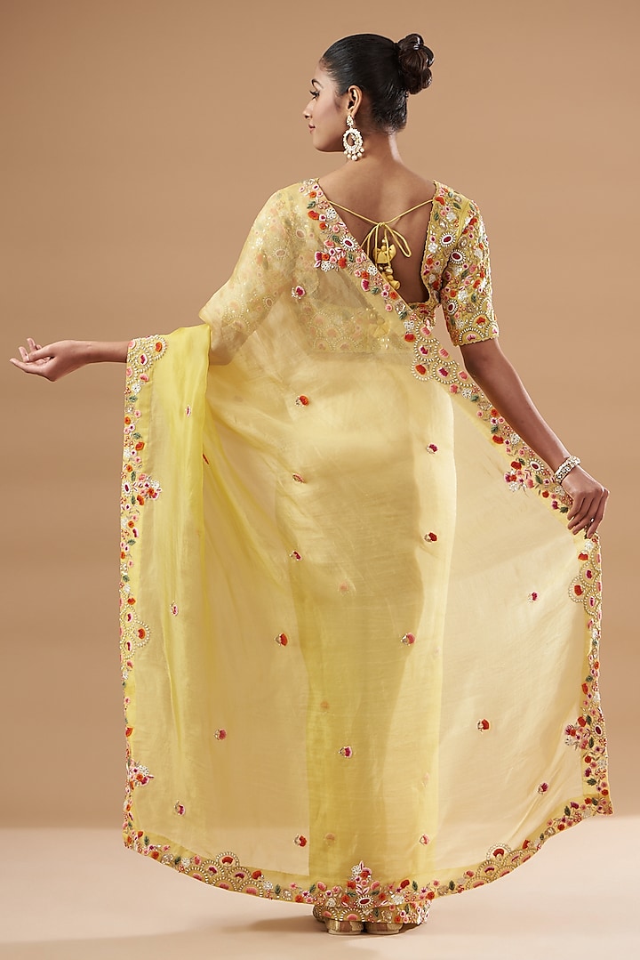 Yellow Pure Organza Embroidered Wedding Saree Set by SURBHI SHAH at Pernia's Pop Up Shop