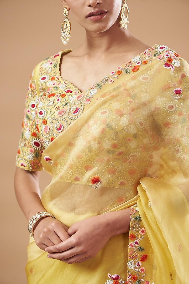 Yellow Pure Organza Embroidered Wedding Saree Set by SURBHI SHAH at Pernia's Pop Up Shop