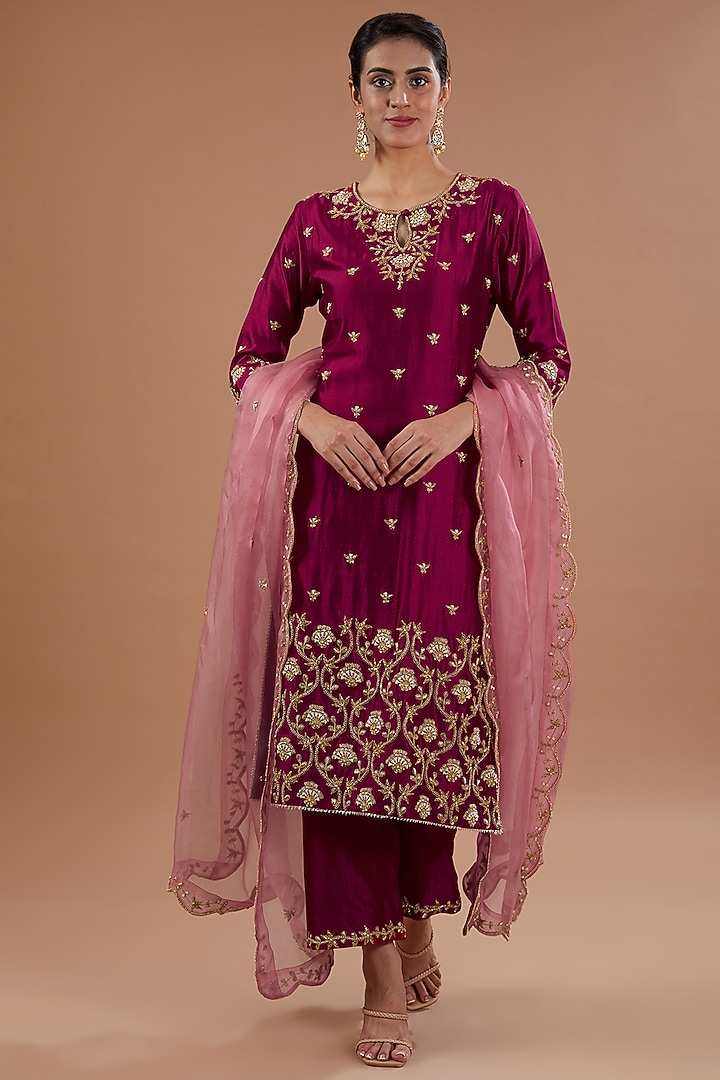 Magenta Pure Spun Silk Pearl Embroidered Kurta Set by SURBHI SHAH at Pernia's Pop Up Shop