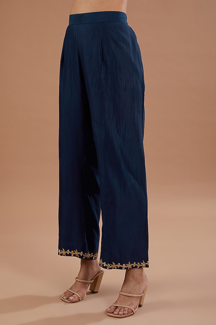 Navy Blue Pure Spun Silk Zardosi Embroidered Kurta Set by SURBHI SHAH at Pernia's Pop Up Shop