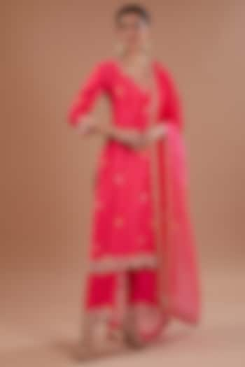 Red Pure Spun Silk Thread Embroidered Kurta Set by SURBHI SHAH at Pernia's Pop Up Shop