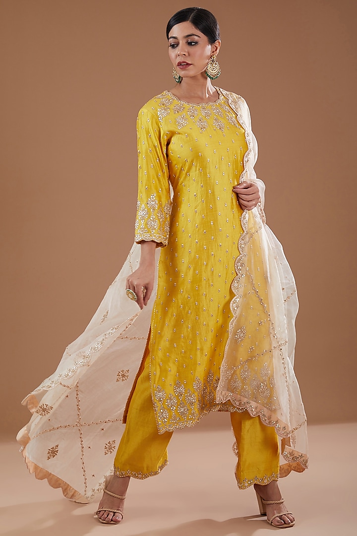 Yellow Pure Spun Silk Gota & Marori Kurta Set by SURBHI SHAH at Pernia's Pop Up Shop