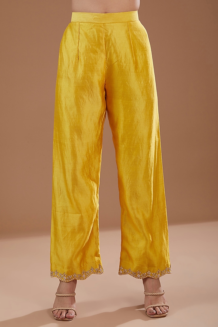 Yellow Pure Spun Silk Gota & Marori Kurta Set by SURBHI SHAH at Pernia's Pop Up Shop