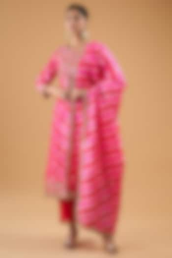 Fuchsia Pure Spun Silk Marori Work Leheriya Kurta Set by SURBHI SHAH at Pernia's Pop Up Shop