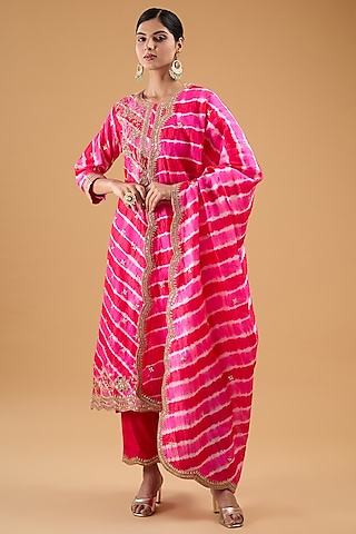 Fuchsia Pure Spun Silk Marori Work Leheriya Kurta Set by SURBHI SHAH