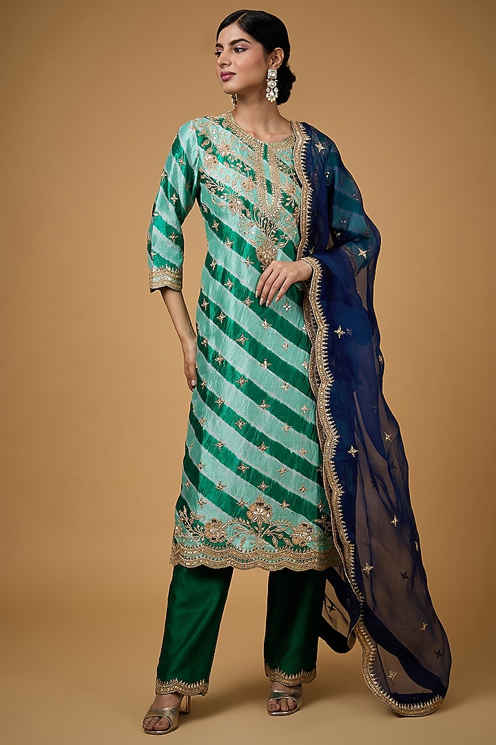 Emerald Green Pure Spun Silk Mukaish & Marori Work Leheriya Kurta Set by SURBHI SHAH