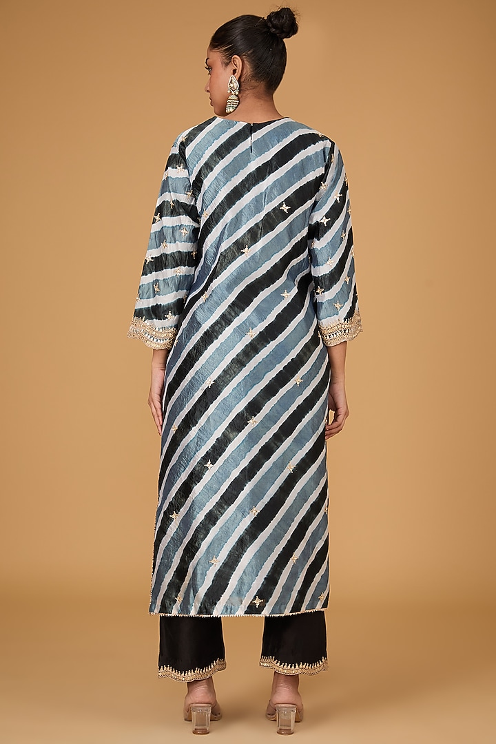 Black & Grey Pure Spun Silk Mukaish Embroidered Leheriya Kurta Set by Surbhi Shah at Pernia's Pop Up Shop