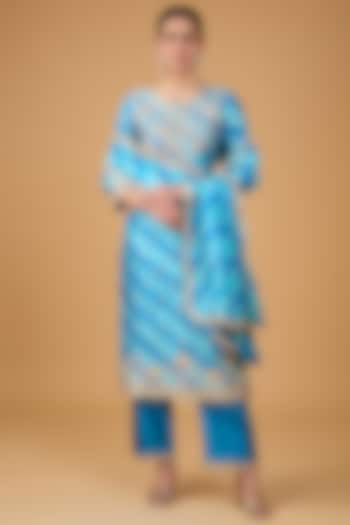 Turquoise Pure Spun Silk Mukaish & Marori Embroidered Leheriya Kurta Set by SURBHI SHAH