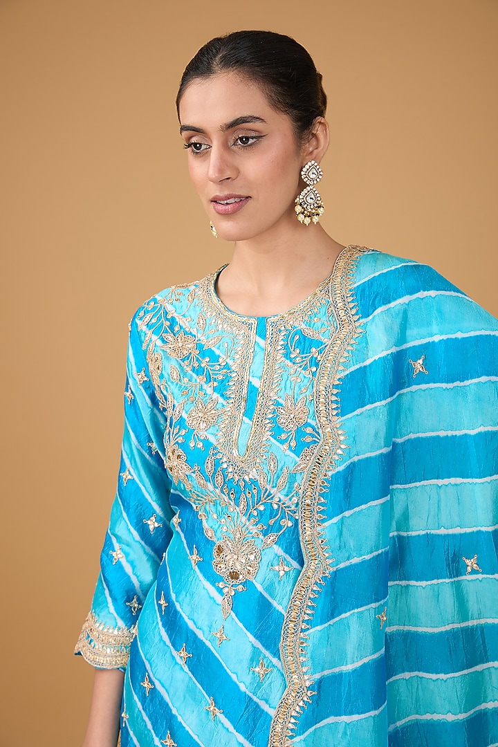 Turquoise Pure Spun Silk Mukaish & Marori Embroidered Leheriya Kurta Set by SURBHI SHAH at Pernia's Pop Up Shop