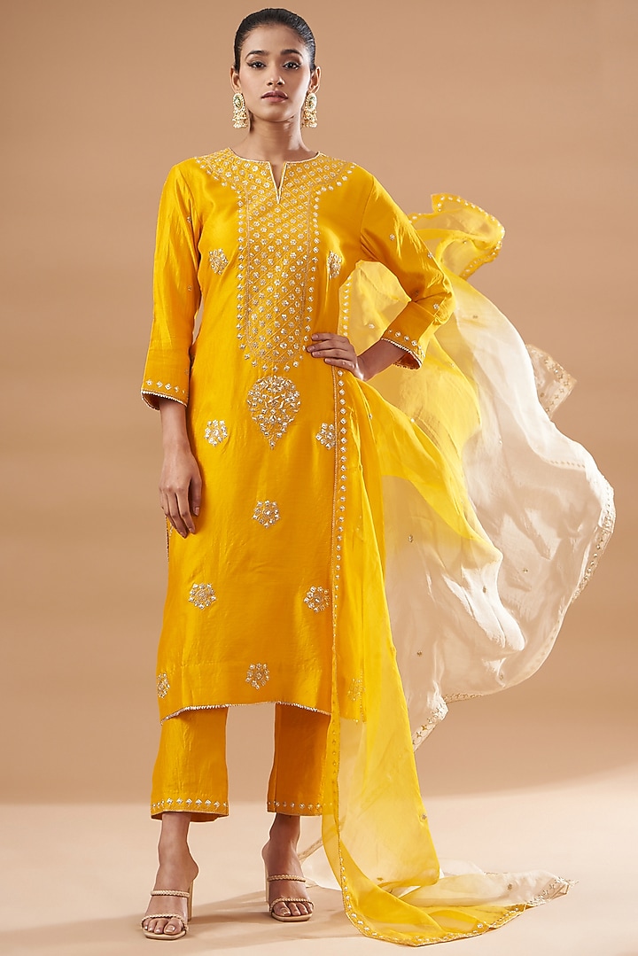 Yellow Pure Spun Silk Embroidered Kurta Set by SURBHI SHAH at Pernia's Pop Up Shop