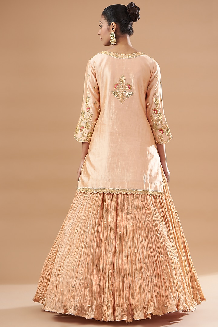 Powder Peach Kora Silk Crush Wedding Lehenga Set by SURBHI SHAH at Pernia's Pop Up Shop