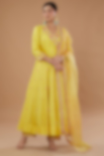 Yellow Pure Spun Silk Embroidered Angrakha Set by SURBHI SHAH at Pernia's Pop Up Shop