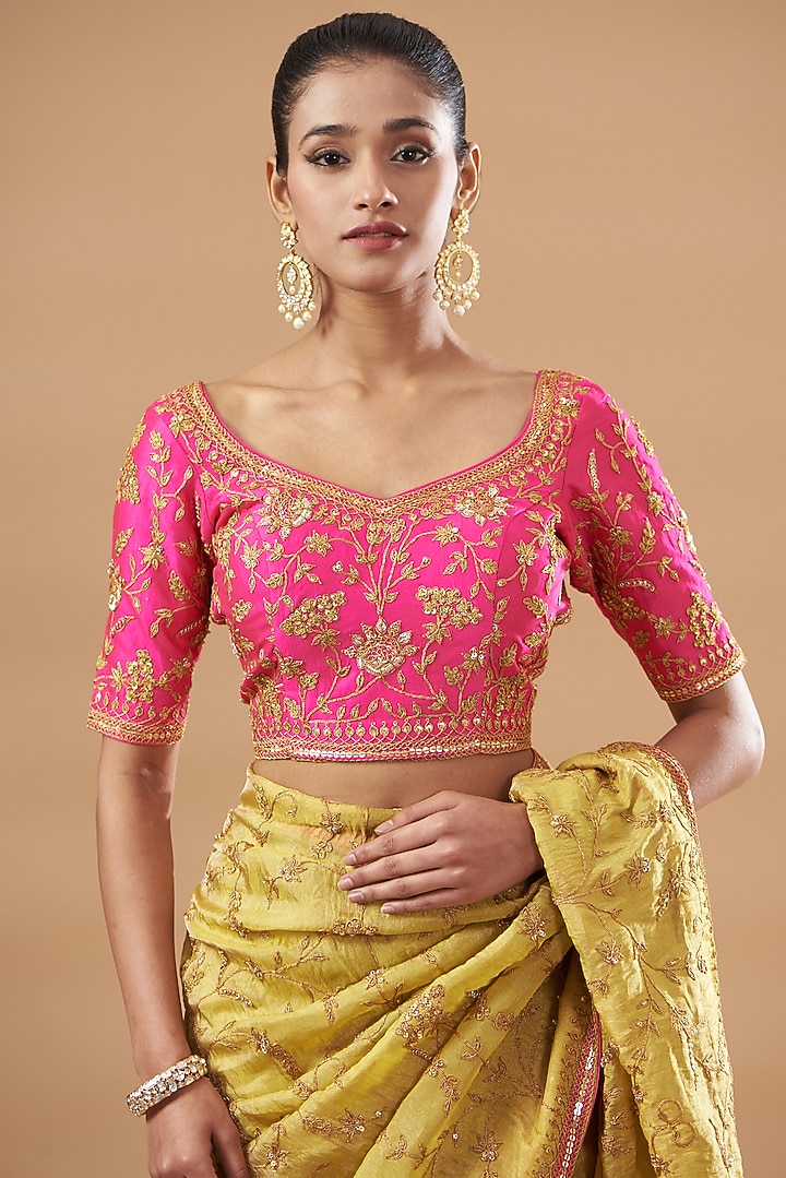 Yellow Pure Tissue Embroidered Reception Saree Set by SURBHI SHAH at Pernia's Pop Up Shop