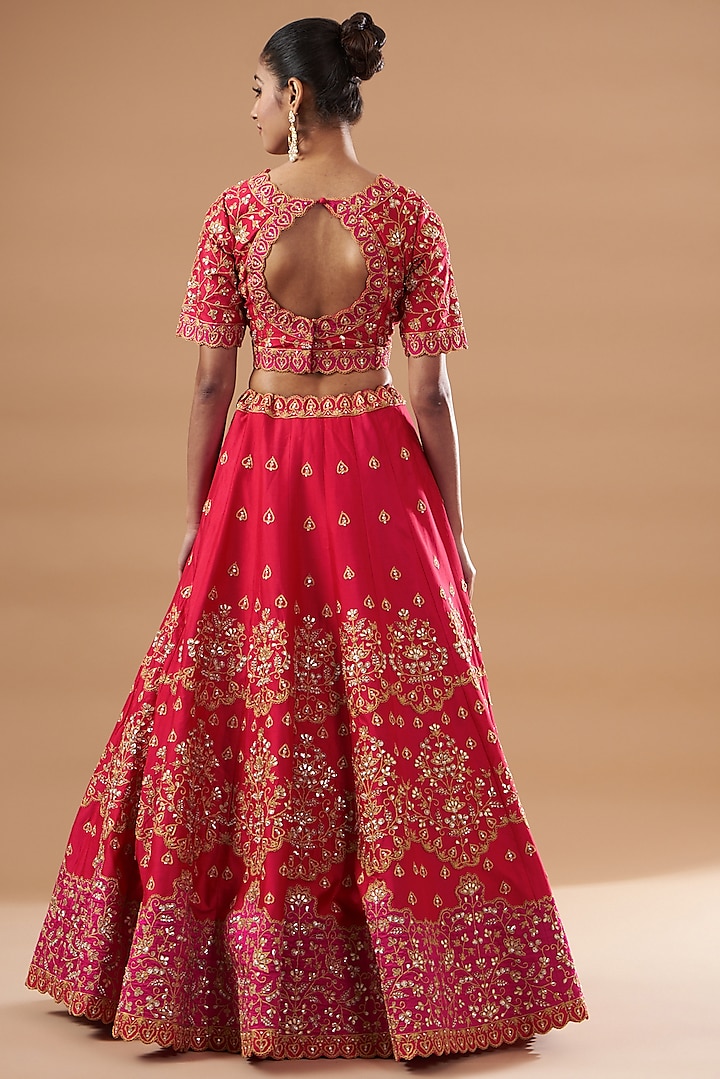 Red Pure Silk Embroidered Wedding Lehenga Set by SURBHI SHAH at Pernia's Pop Up Shop