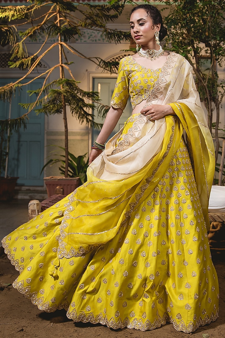 Greenish Yellow Pure Satin Organza Embroidered Bridal Lehenga Set by SURBHI SHAH at Pernia's Pop Up Shop