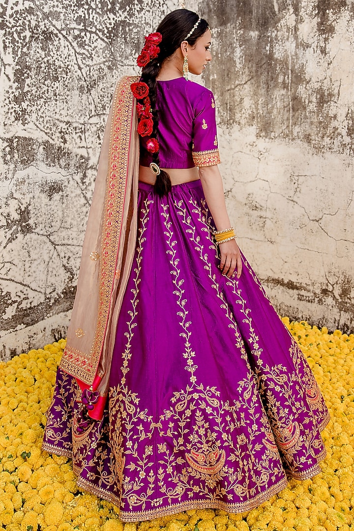 Magenta Pure Spun Silk Embroidered Bridal Lehenga Set by SURBHI SHAH at Pernia's Pop Up Shop