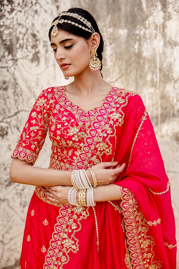 Red Pure Silk Embroidered Wedding Lehenga Set by SURBHI SHAH at Pernia's Pop Up Shop