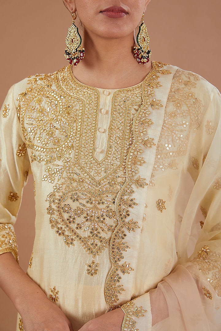 Ivory Pure Spun Silk Gota Embroidered Kurta Set by SURBHI SHAH at Pernia's Pop Up Shop