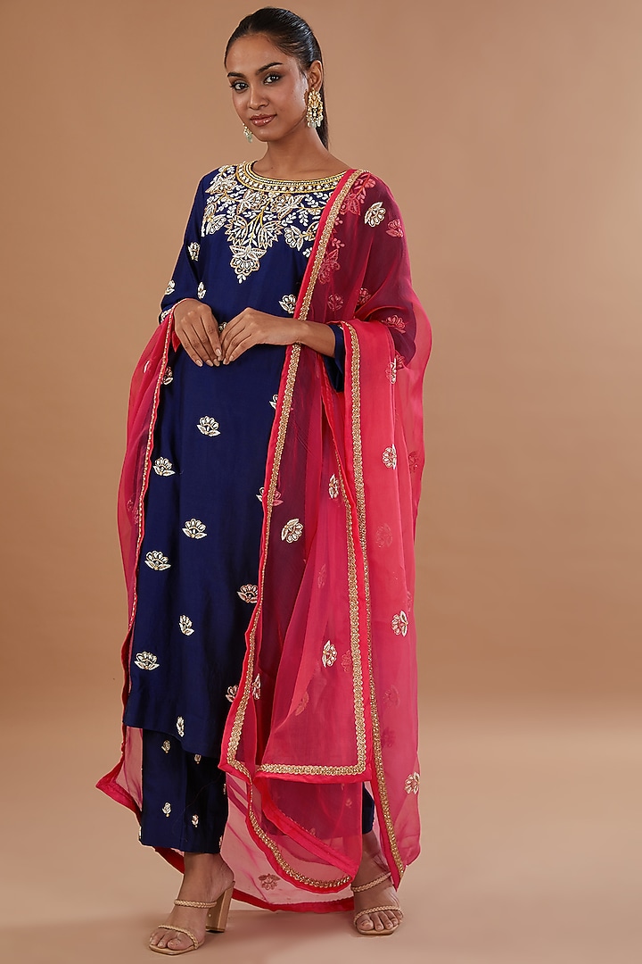 Navy Blue Pure Spun Silk Dabka Embroidered Kurta Set by SURBHI SHAH at Pernia's Pop Up Shop