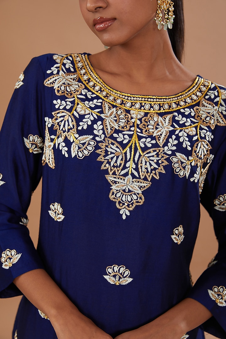 Navy Blue Pure Spun Silk Dabka Embroidered Kurta Set by SURBHI SHAH at Pernia's Pop Up Shop