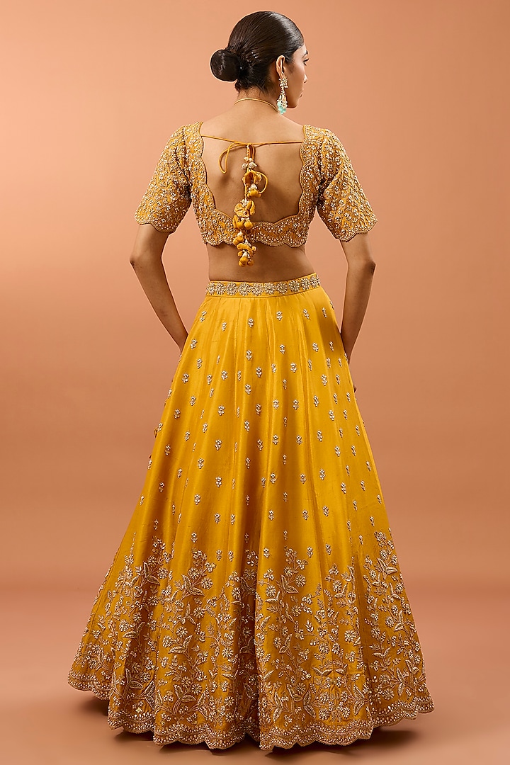 Orchid Yellow Silk Cutdana & Pearl Work Bridal Lehenga Set by SURBHI SHAH at Pernia's Pop Up Shop