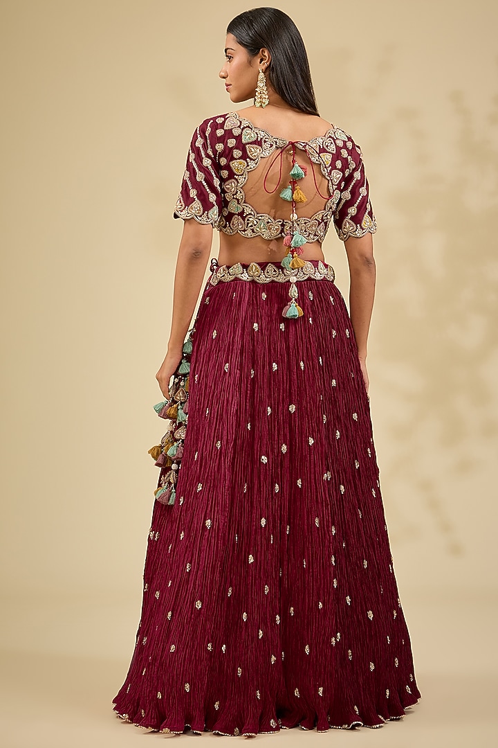 Maroon Kora Silk Crushed Wedding Lehenga Set by Surbhi Shah at Pernia's Pop Up Shop