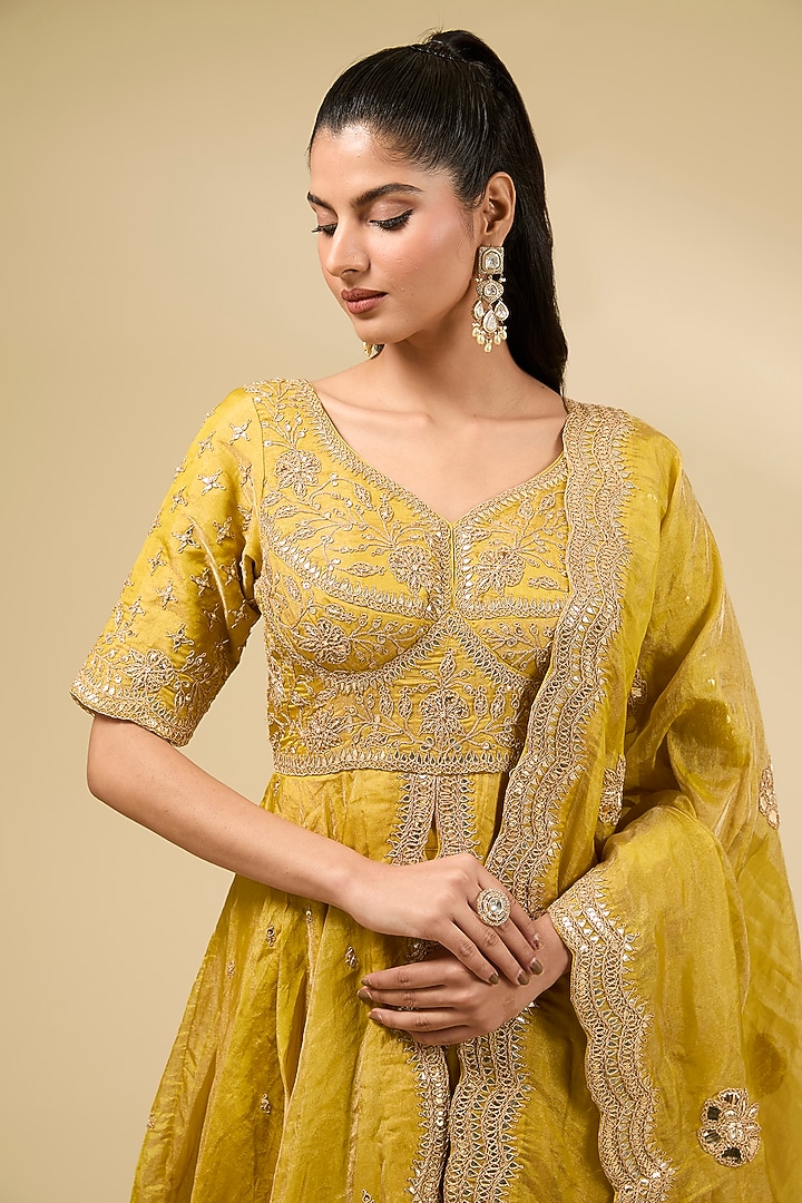 Yellow Pure Tissue High-Low Kurta Set by SURBHI SHAH at Pernia's Pop Up Shop