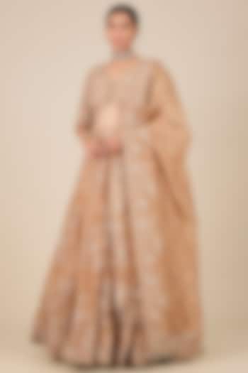 Golden Tissue Pearl Work Bridal Lehenga Set by Surbhi Shah at Pernia's Pop Up Shop
