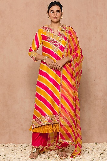Mango Hot Pink Spun Kurta Set by SURBHI SHAH at Pernia's Pop Up Shop