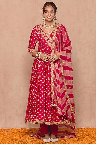 Rani Spun Silk Kurta Set by SURBHI SHAH