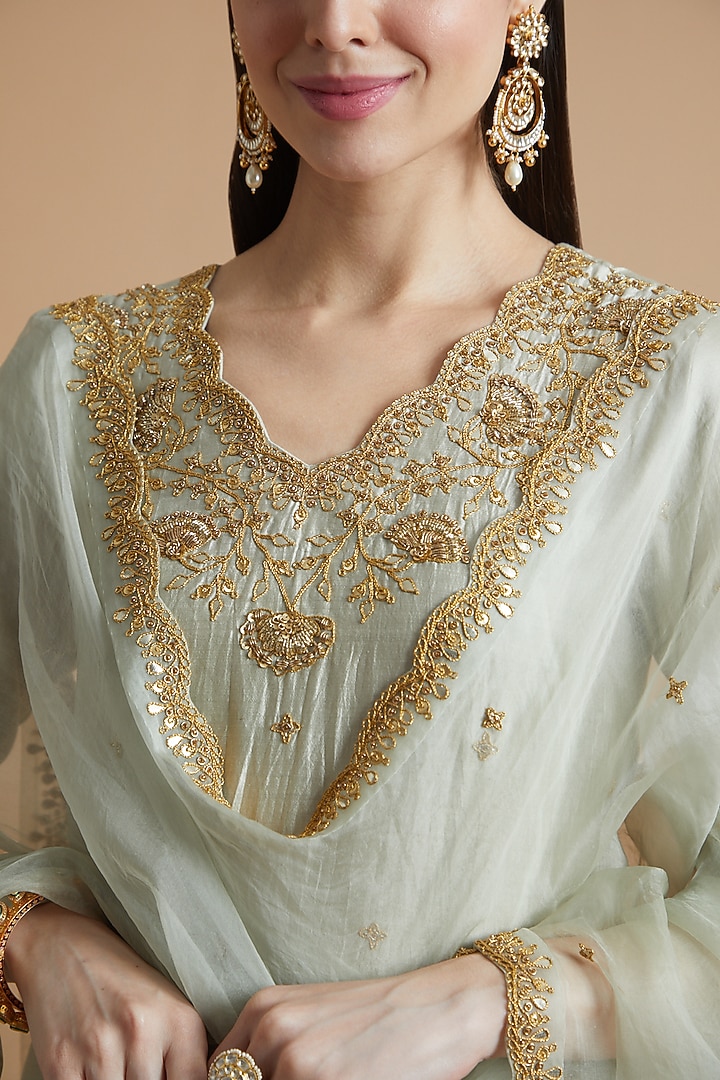 Grey Embroidered Kurta Set by SURBHI SHAH at Pernia's Pop Up Shop