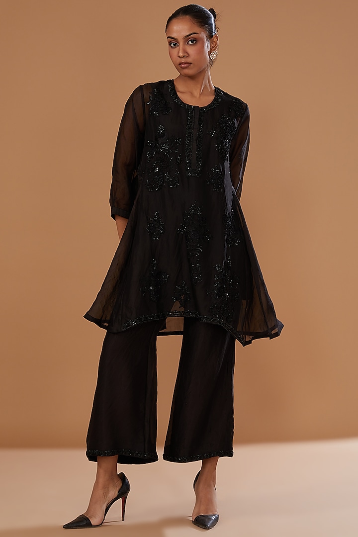 Black Pure Organza Embellished Tunic Set by SURBHI SHAH at Pernia's Pop Up Shop