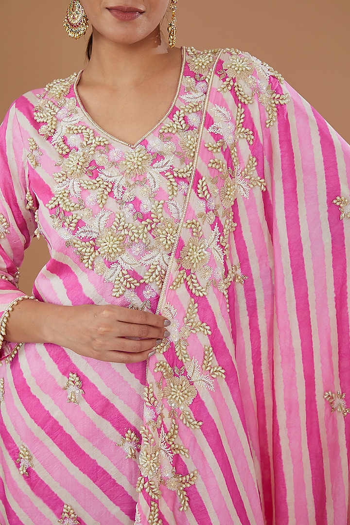 Pink Pure Kora Silk Embroidered Leheriya Kurta Set by SURBHI SHAH at Pernia's Pop Up Shop